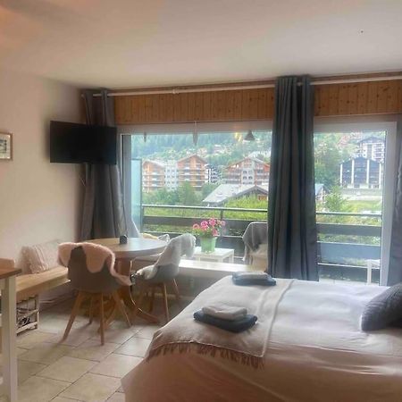 Sunny Swiss Mountain Studio In Centre By Jolidi น็องดัช ภายนอก รูปภาพ