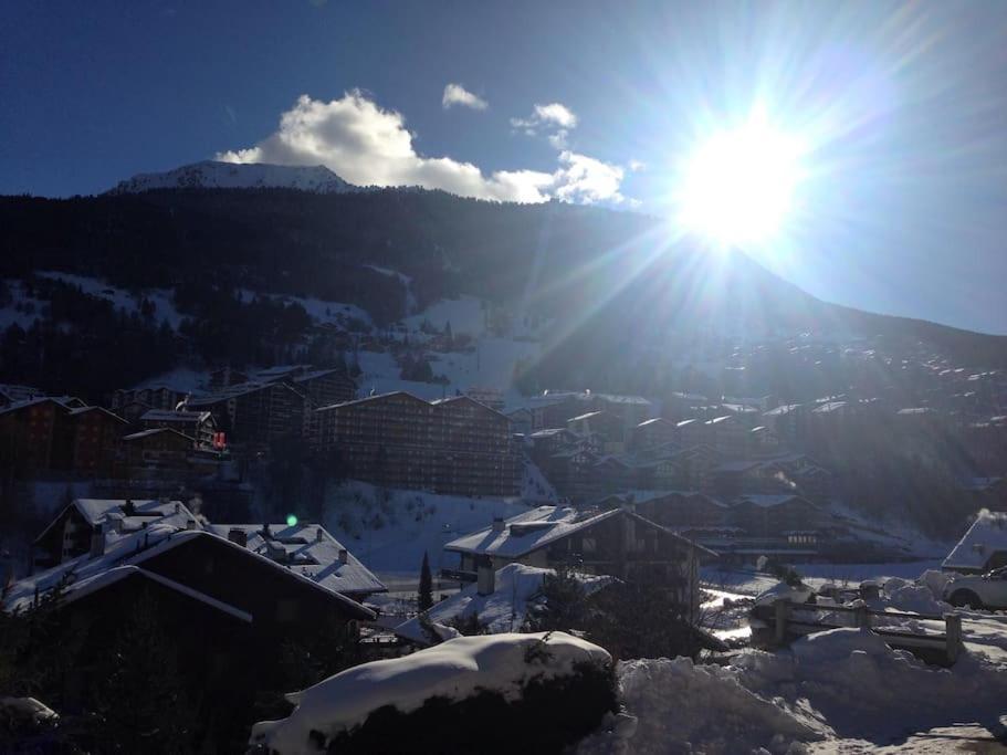 Sunny Swiss Mountain Studio In Centre By Jolidi น็องดัช ภายนอก รูปภาพ